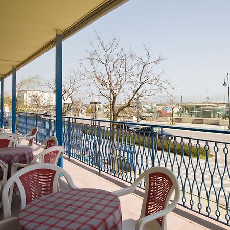 Hotel Moja تْشيزيناتيكو المظهر الخارجي الصورة
