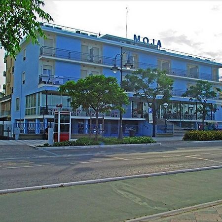 Hotel Moja تْشيزيناتيكو المظهر الخارجي الصورة